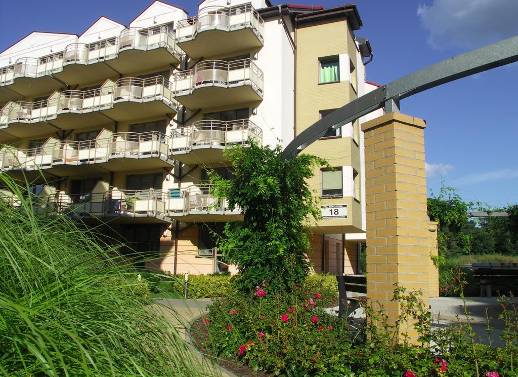 Apartament Sloneczny Свиноуйсьце Экстерьер фото